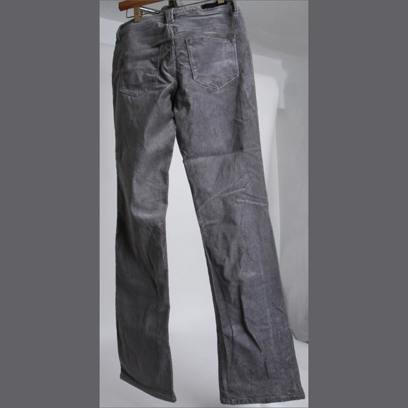 A RARE FIND - Christopher Blue Gray Velvet Boot-cut Jeans - Picture 4 of 15